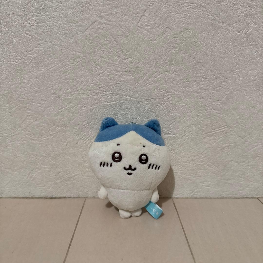 ちいかわ　ハチワレ　ぬいぐるみ　あなたに　探してませんか？