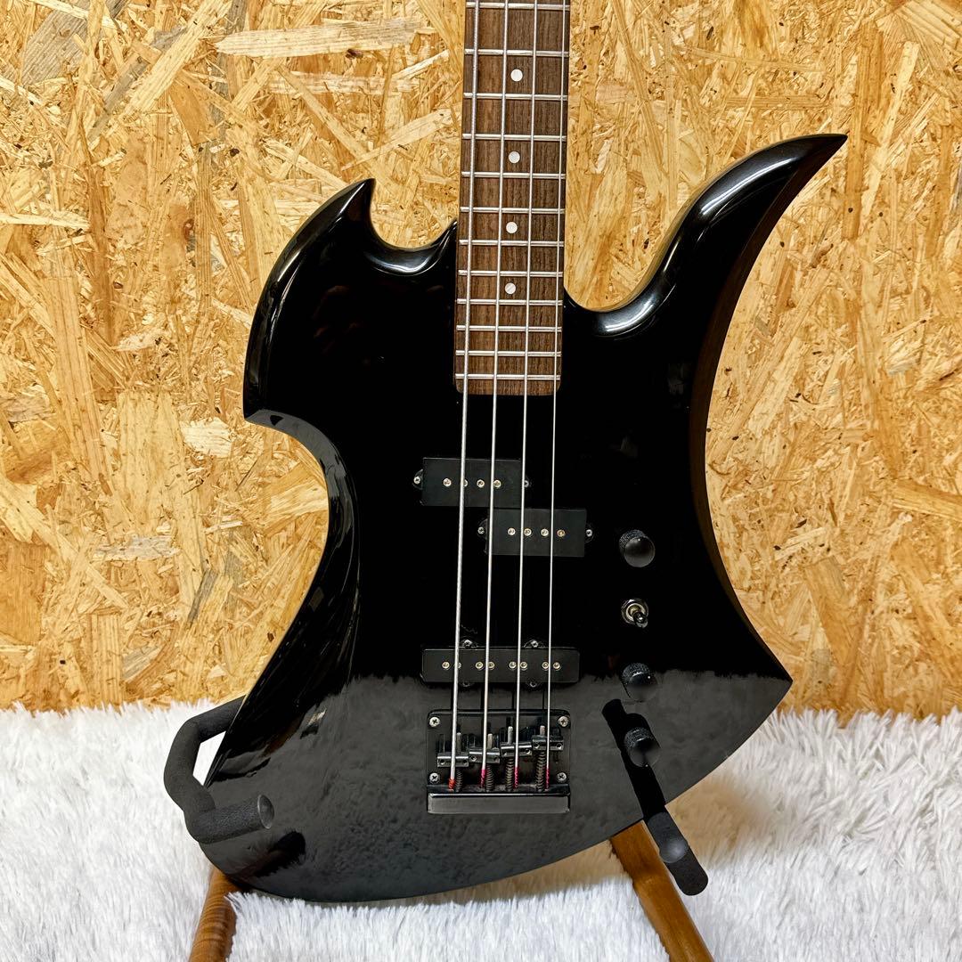 B.C.Rich モッキンバードベース LA California U.S.A