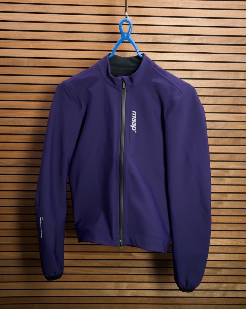  Men‘s Training Winter Jacket サイズ S