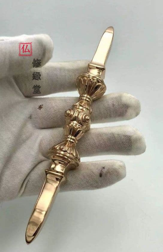 【修縁堂】 密教法具 独鈷の杵を飛ぶ 金剛杵 魔除け 厄除け 法器