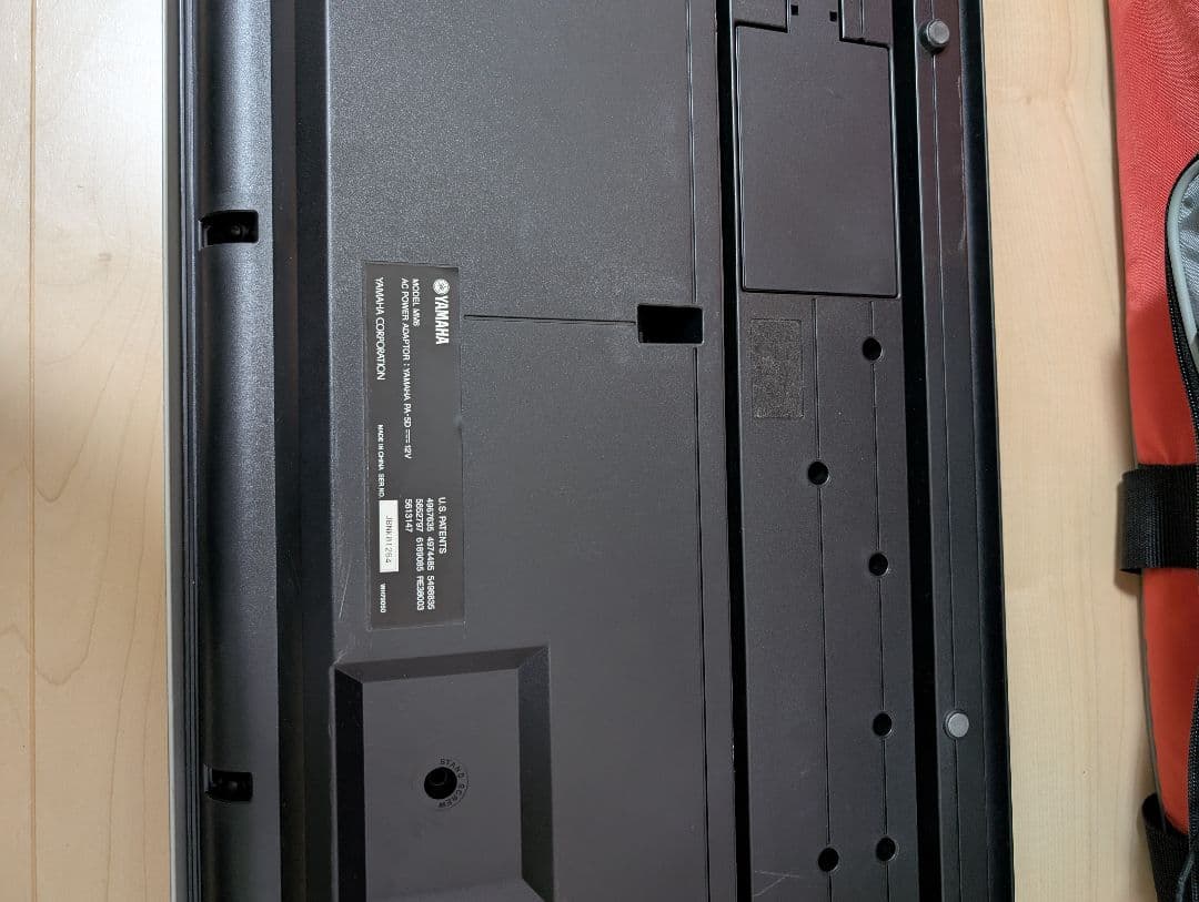 YAMAHA MM6 シンセサイザー 61鍵盤 中古　ソフトケース