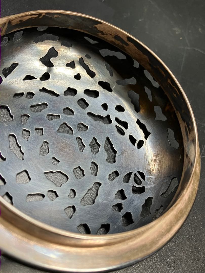 青磁三足純銀火屋香炉 仏具茶道具透かし彫り純銀刻印 銀細工 骨董品 火舎 工芸