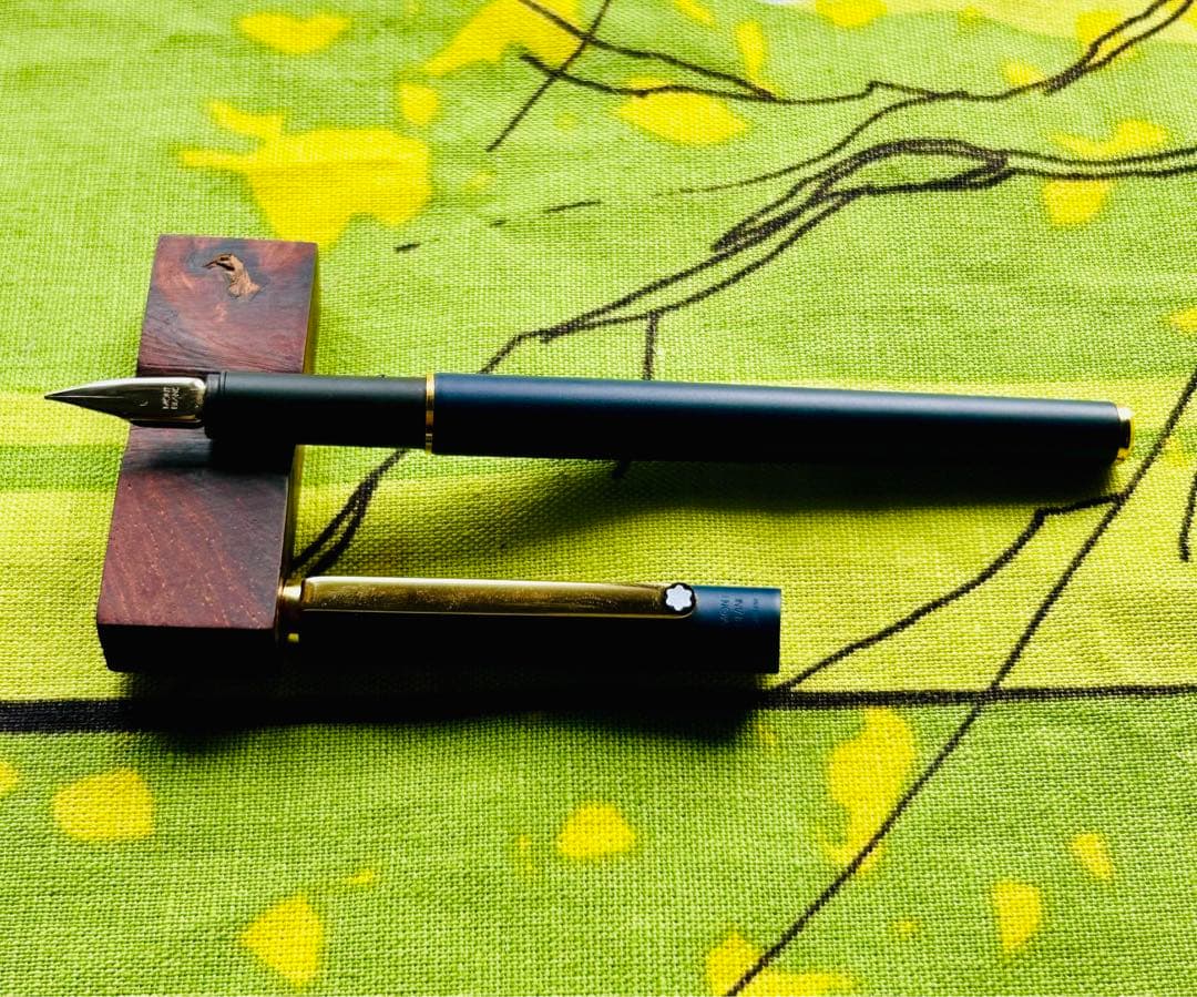 West Germany時代のモンブラン万年筆　MONTBLANC EF(極細）
