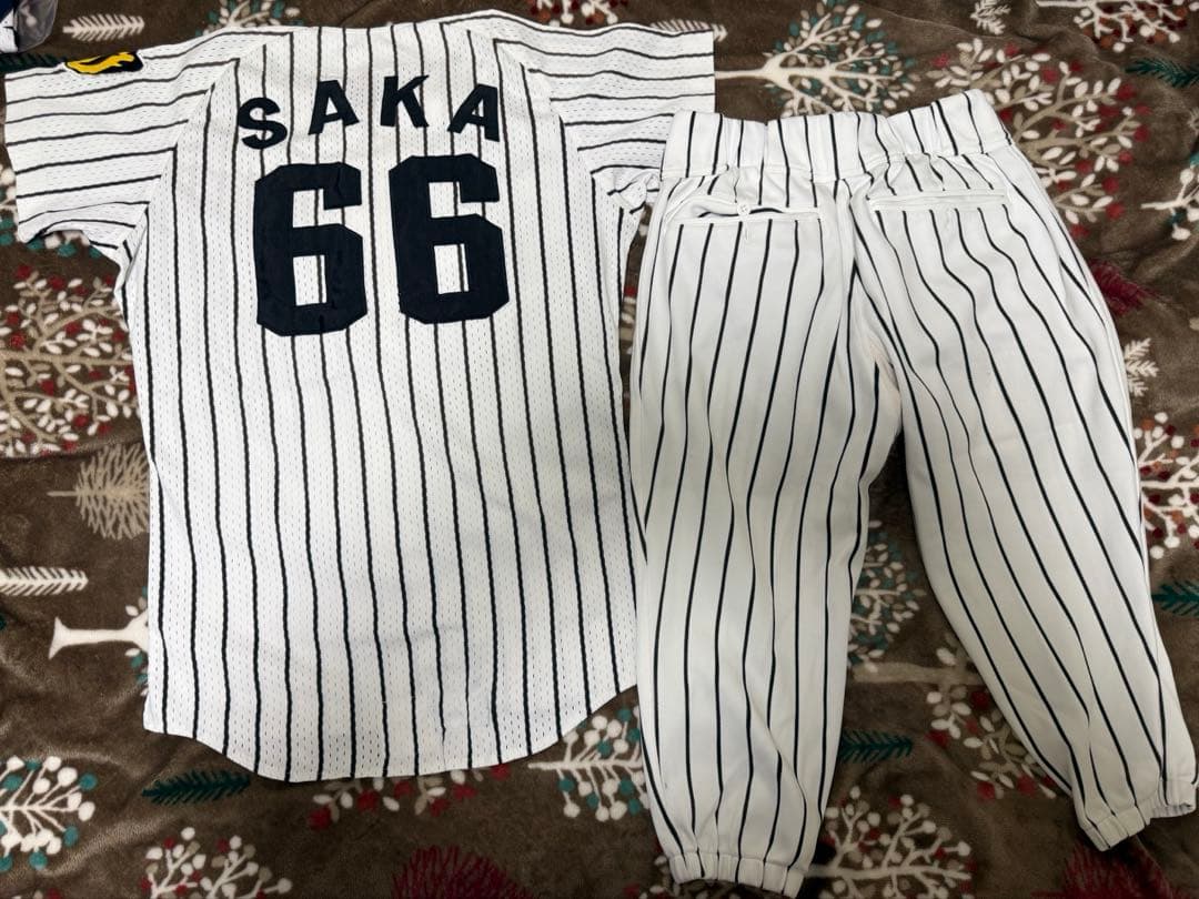 希少品 阪神タイガース 1990年 ホーム #66 坂孝一実使用ユニフォーム