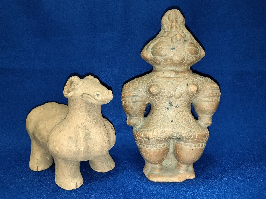 古代のロマン　土偶　土器　羊土偶　宇宙人土偶　考古学者のロマン　複製