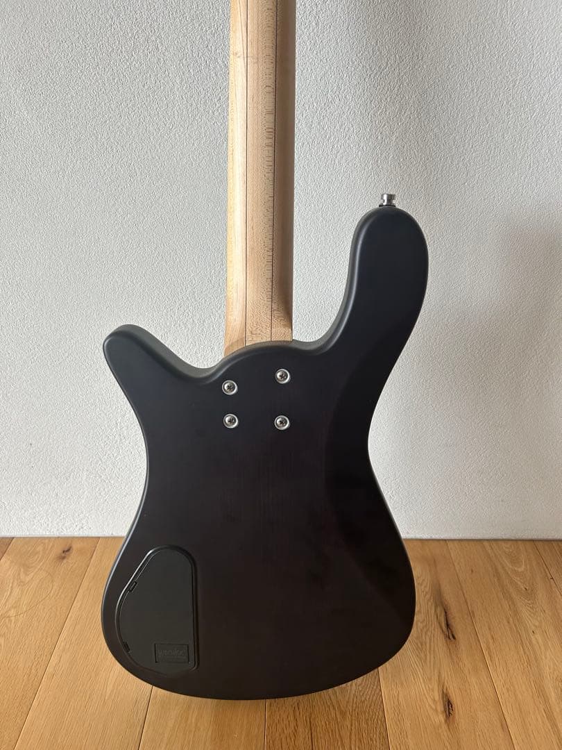【値下げ】Warwic Streamer Standard4stロックベース