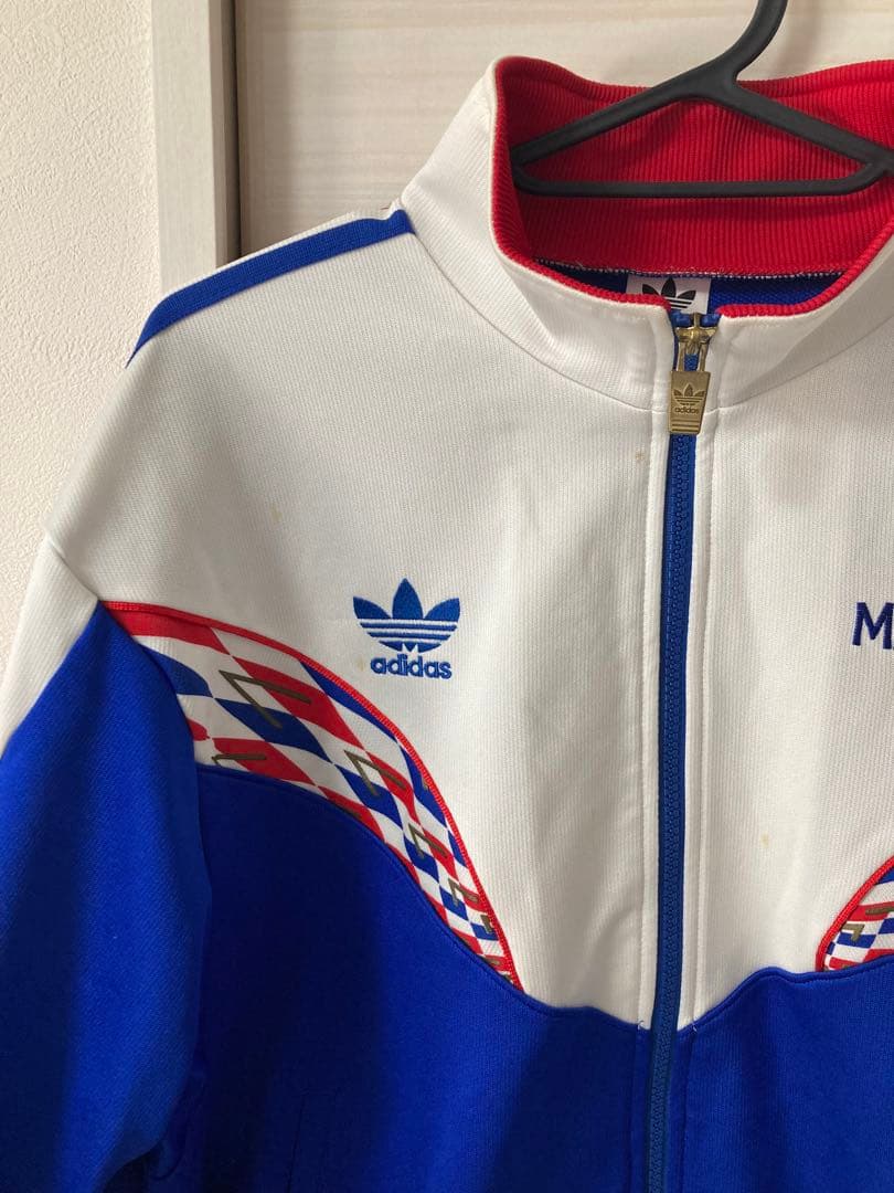 ☆送料無料☆adidas(アディダス)前橋育英高校サッカー部ジャージ上下セット☆