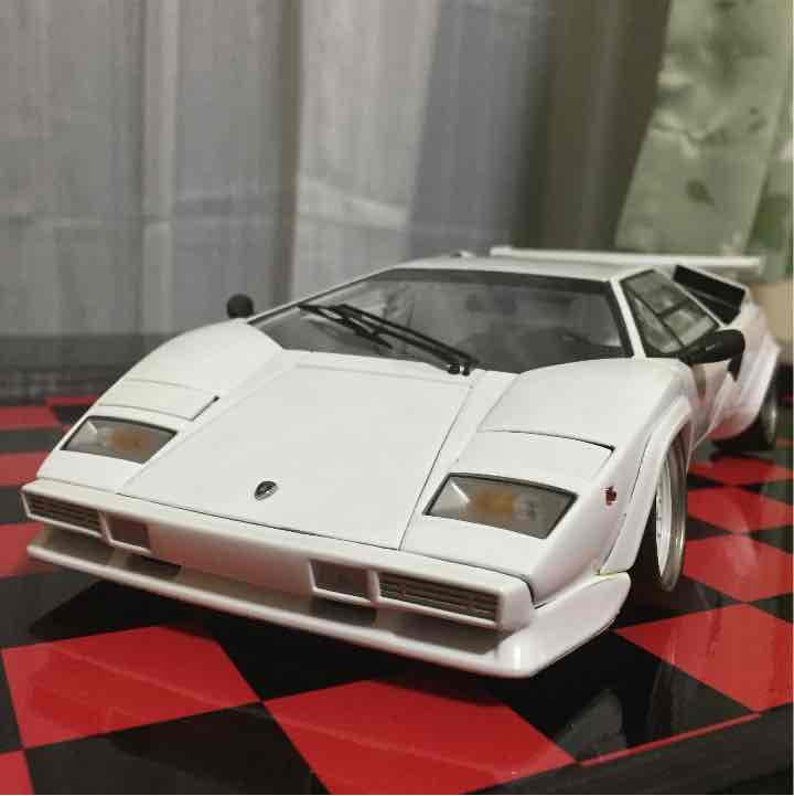 1/18 ランボルギーニカウンタックLP5000Sカスタム希少車