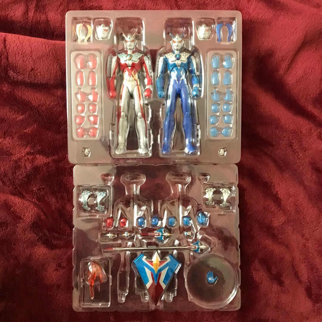 【訳あり有】ULTRA-ACT ウルトラマンレオ&ウルトラマンゼロシリーズ