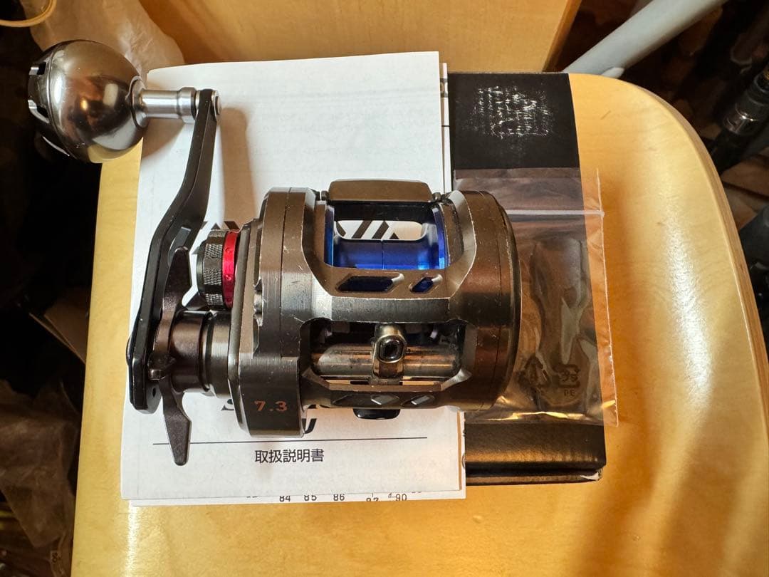 SALTIGA BJ 200SH 7.3 ベイトリール