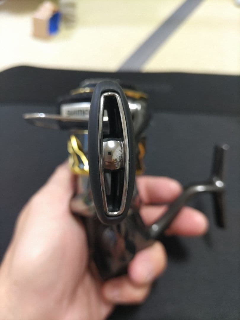 ＧＷまで出品。 美品！ 20ツインパワー4000XG C5000XGスプール付き