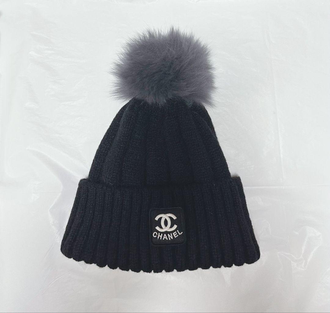 CHANEL 黒 ニット帽 ボンボンは付き