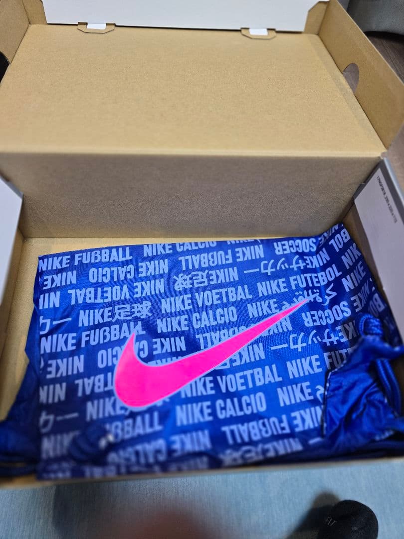 定価32,230円NIKE　マーキュリアルスーパーフライAG エリート　28.5