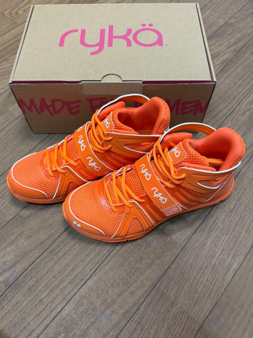ryka テナシティー 23.5cm US7 オレンジ