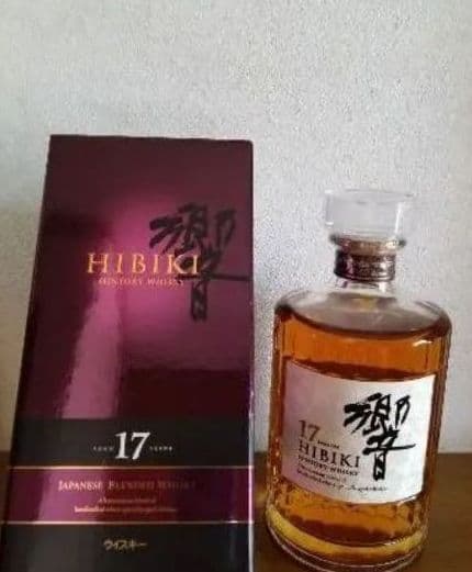 新品未開封　響17年　1本