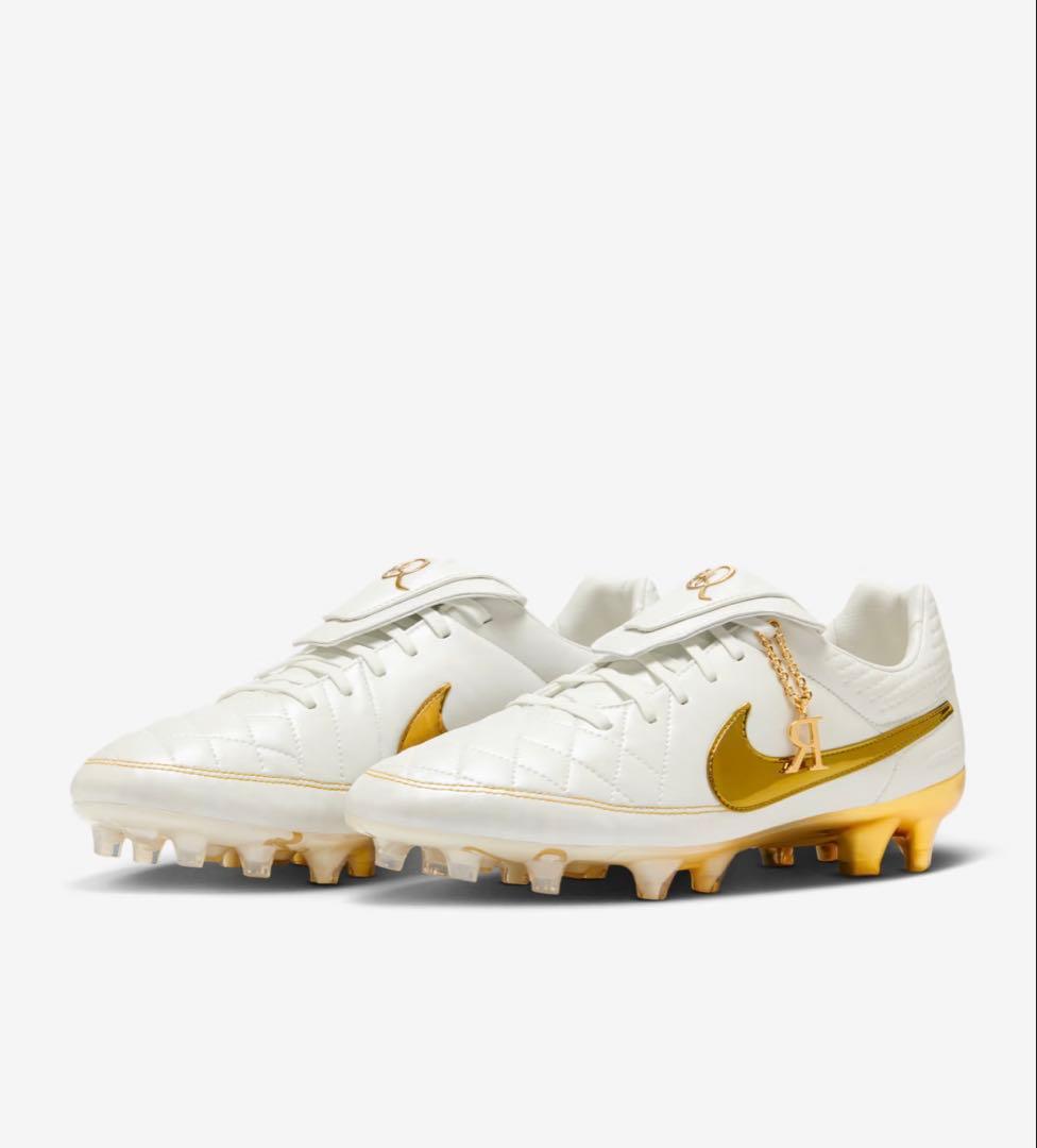 ロナウジーニョ× Nike ティエンポ 26cm