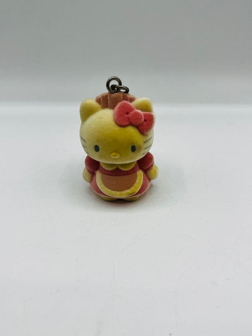 ハローキティ　メイド　喫茶店　エプロン　キーホルダー　90s 1999