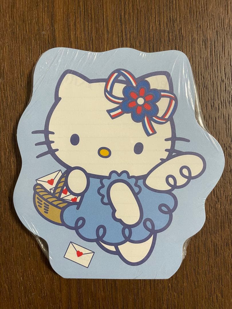 レア♡サンリオ♡キティ 海外限定 エンジェル ダイカットメモ 2002年