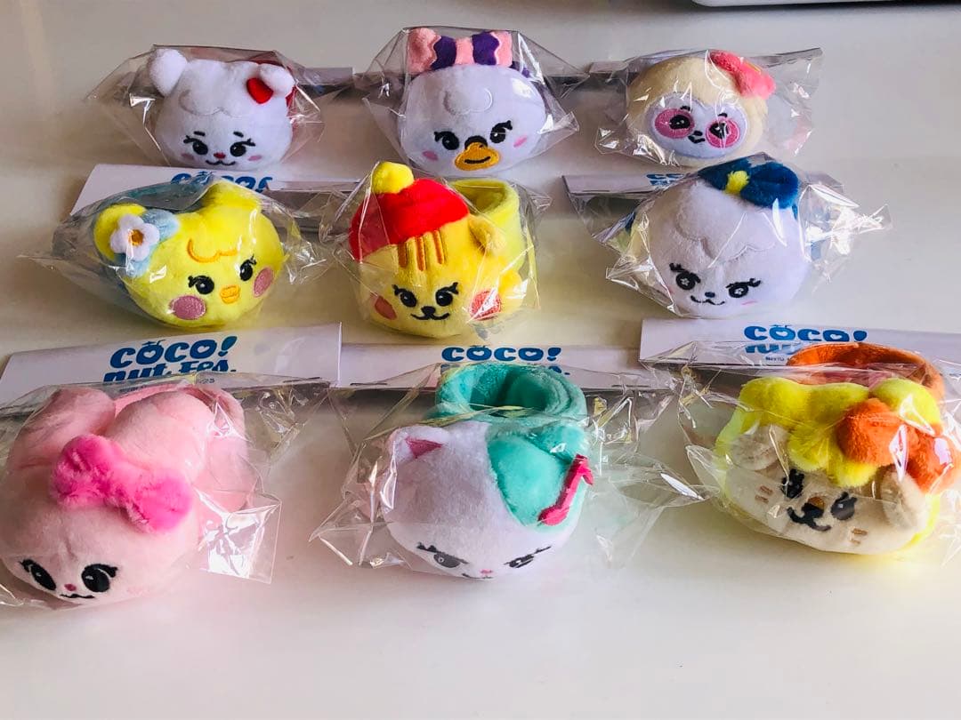 NiziU パッチンバンド　nizoo ココナッツ