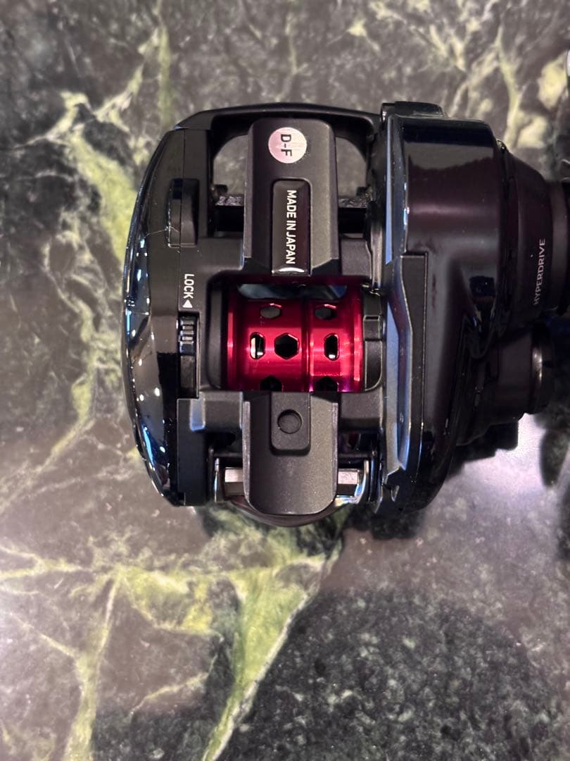 ダイワ SS AIR TW 8.5L ベイトリール