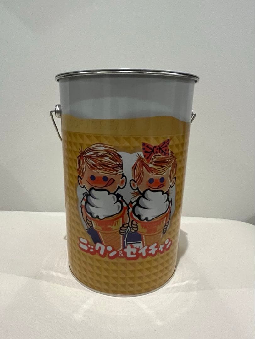 【最終値下げ】ニックン&セイチャン 非売品 キャラクター缶 nissei 貯金箱