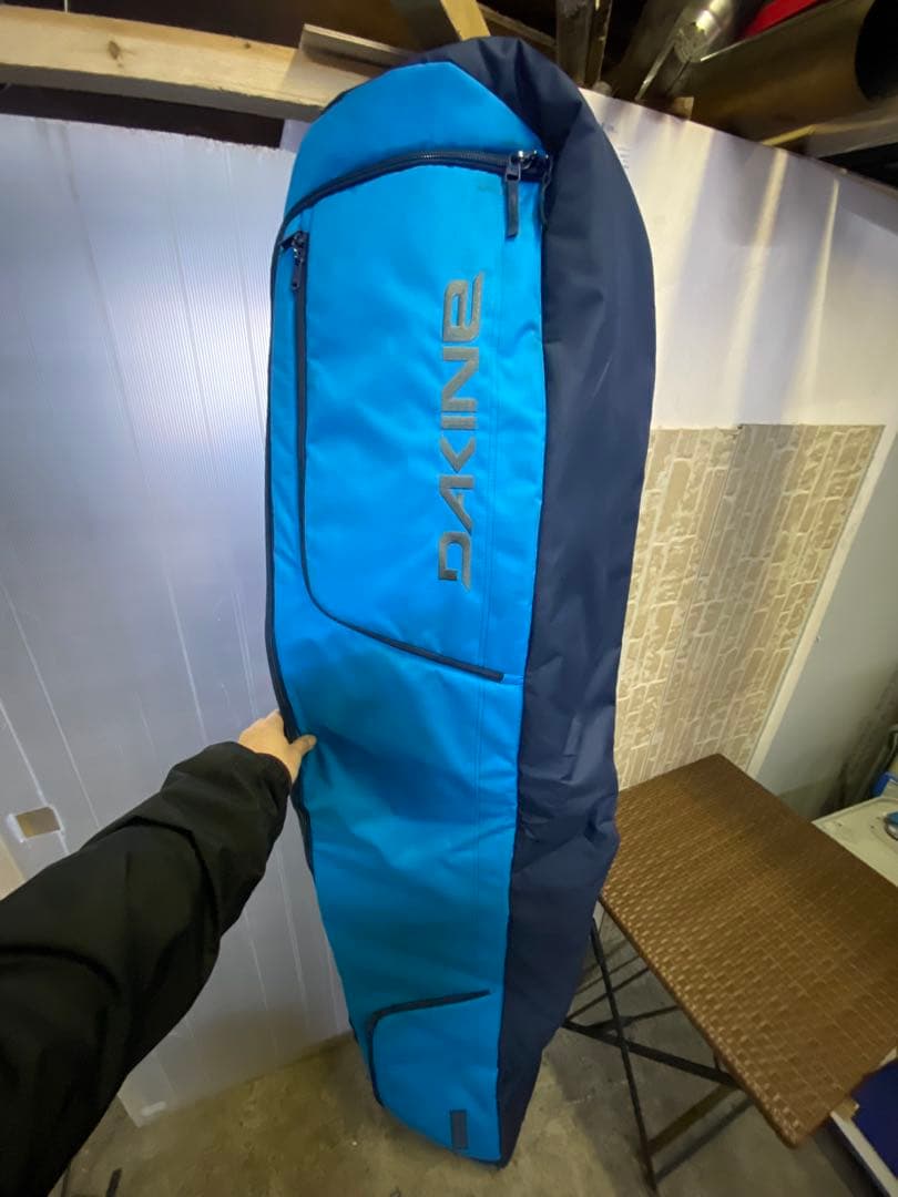 DAKINE スノーボードバッグ キャスター付き　175cm