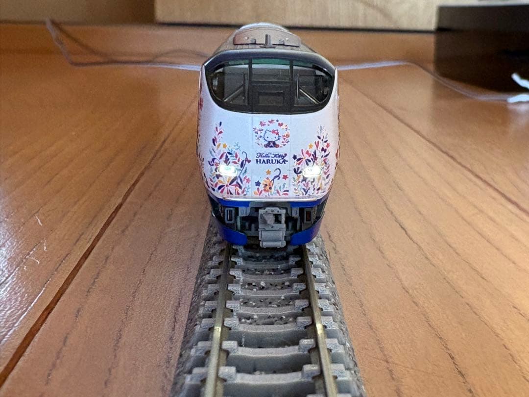 鉄道模型NゲージTOMIX281系ハローキティはるか　‼️TNカプラー装着済み‼️