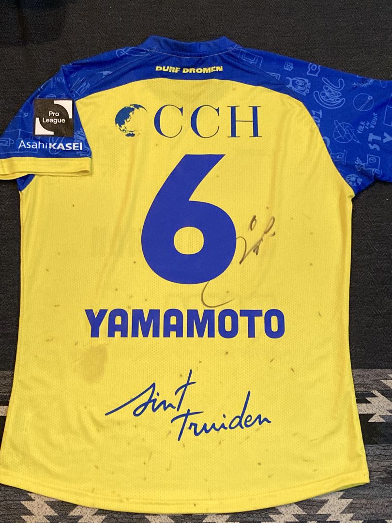サッカーユニフォーム シントトロイデン