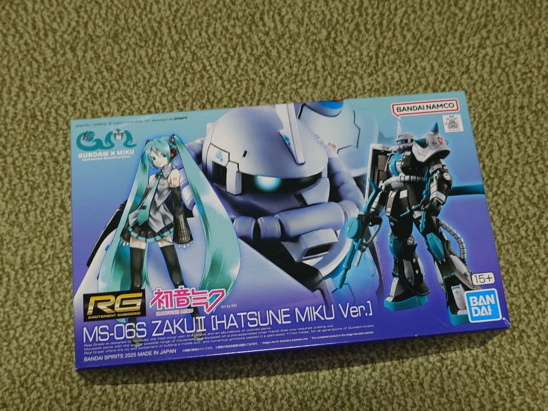 RG1/144ザクⅡ 初音ミクver