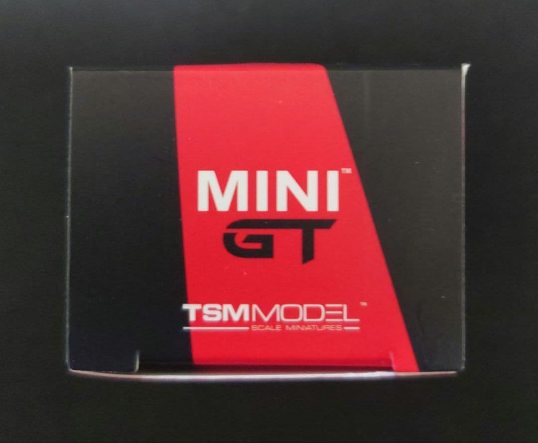 MINI GT LB★WORKS Nissan GT-R R35