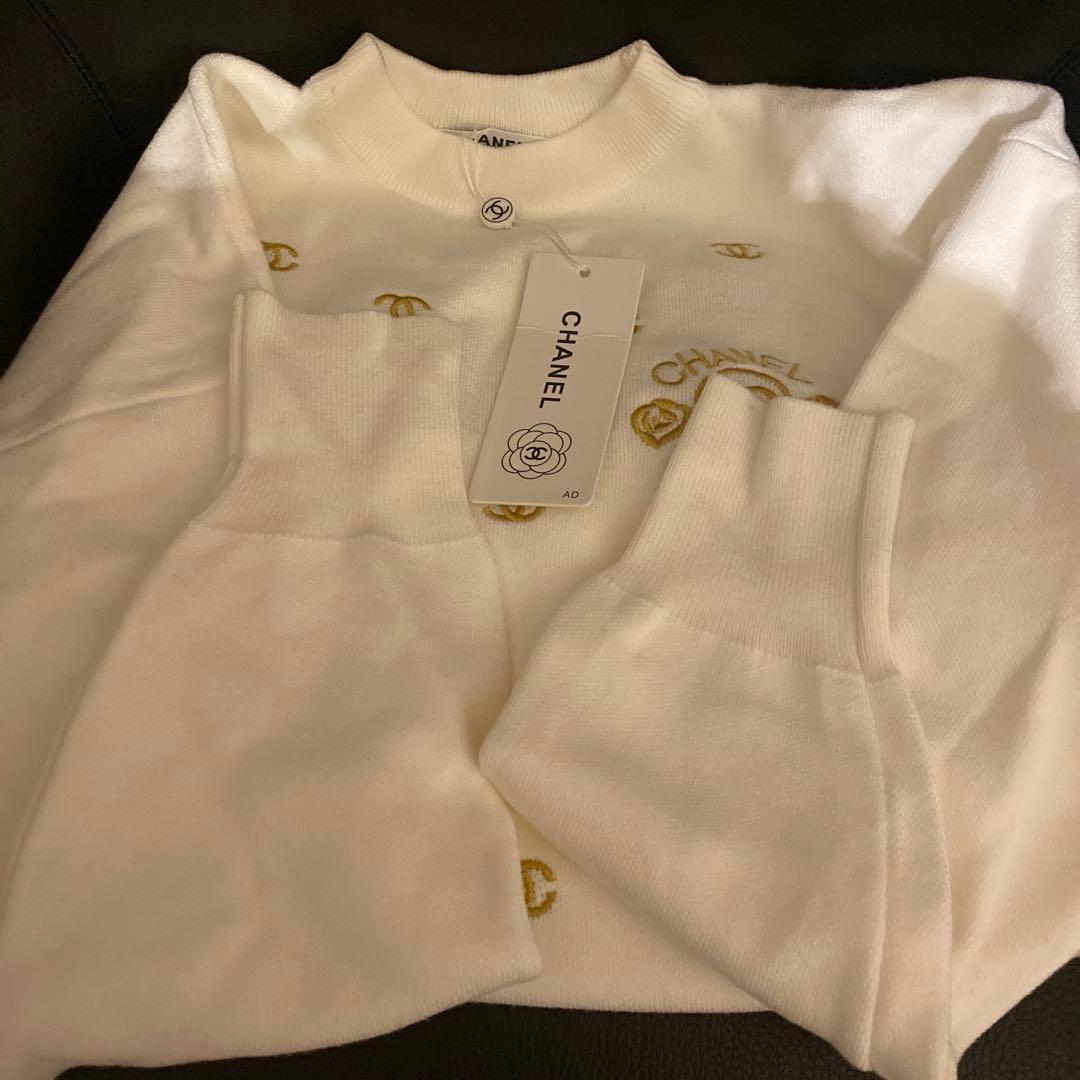 CHANELニットFREE size ノベルティ