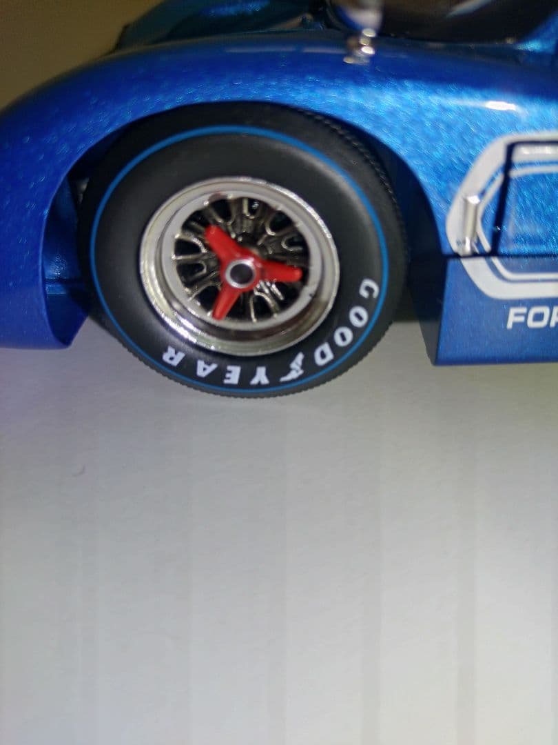 1/18 フォードMK4 Shelby Collectibles