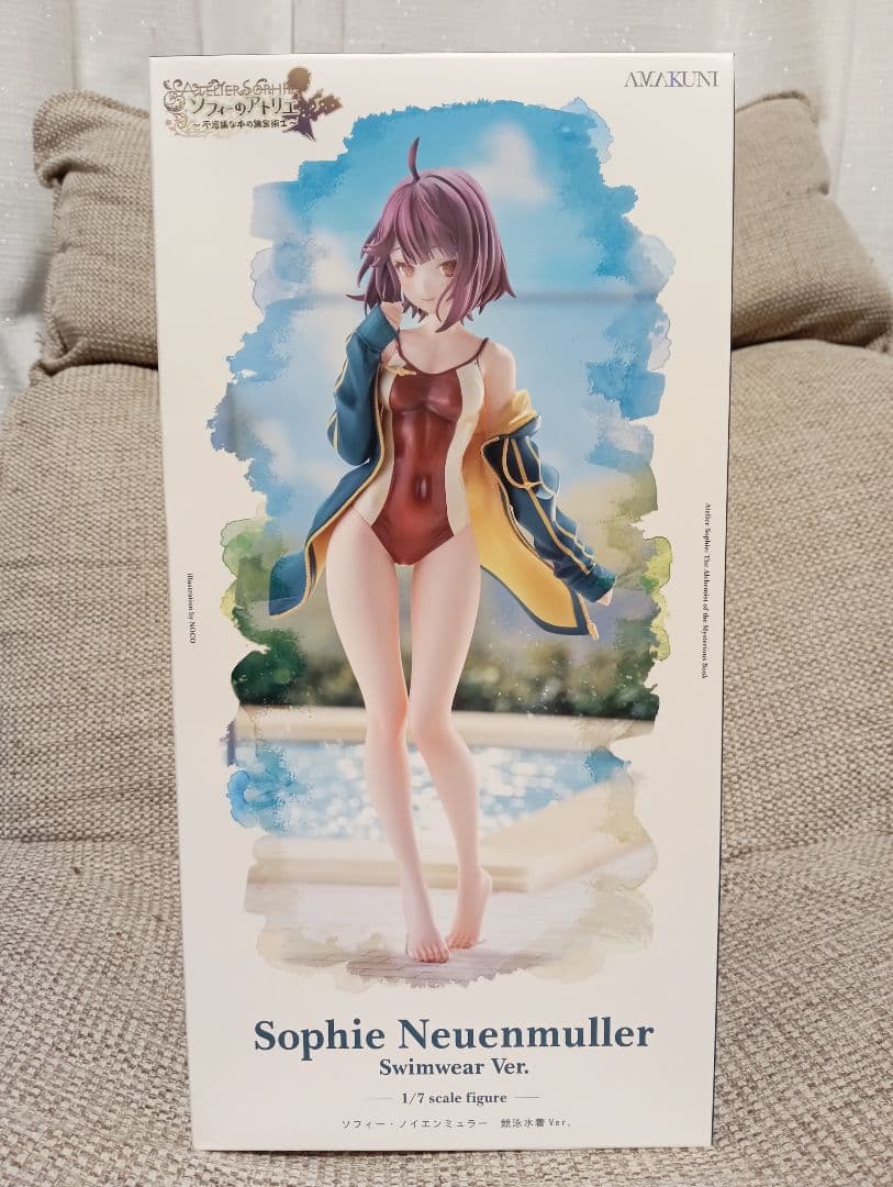 AMAKUNI ソフィー ノイエンミュラー 競泳水着ver.　新品未開封