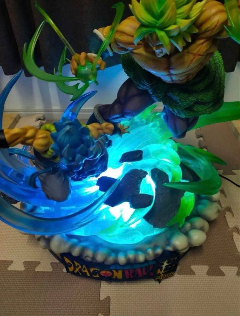 ドラゴンボール　ガレージキット　ゴジータVSブロリー　修行