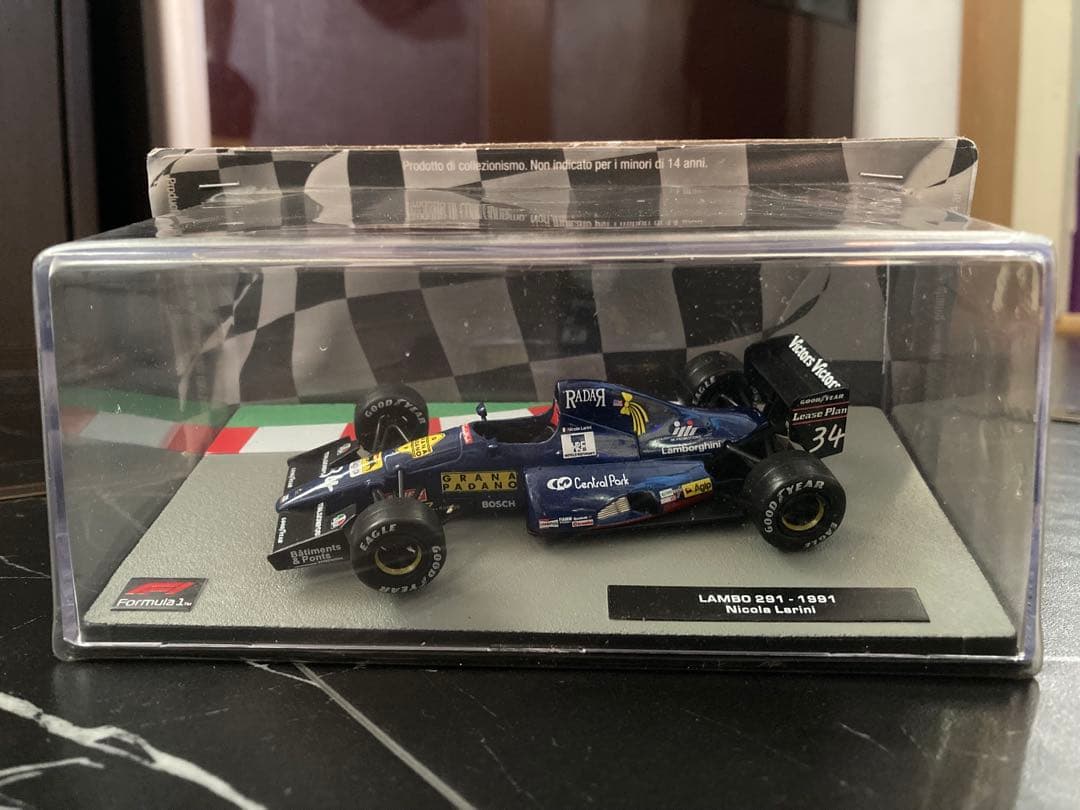 激レア　日本未発売　F1マシンコレクション　モデナランボ　LAMBO291