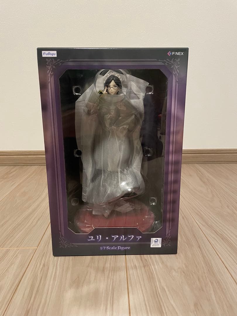 ユリ・アルファ 1/7 フィギュア　オーバーロード