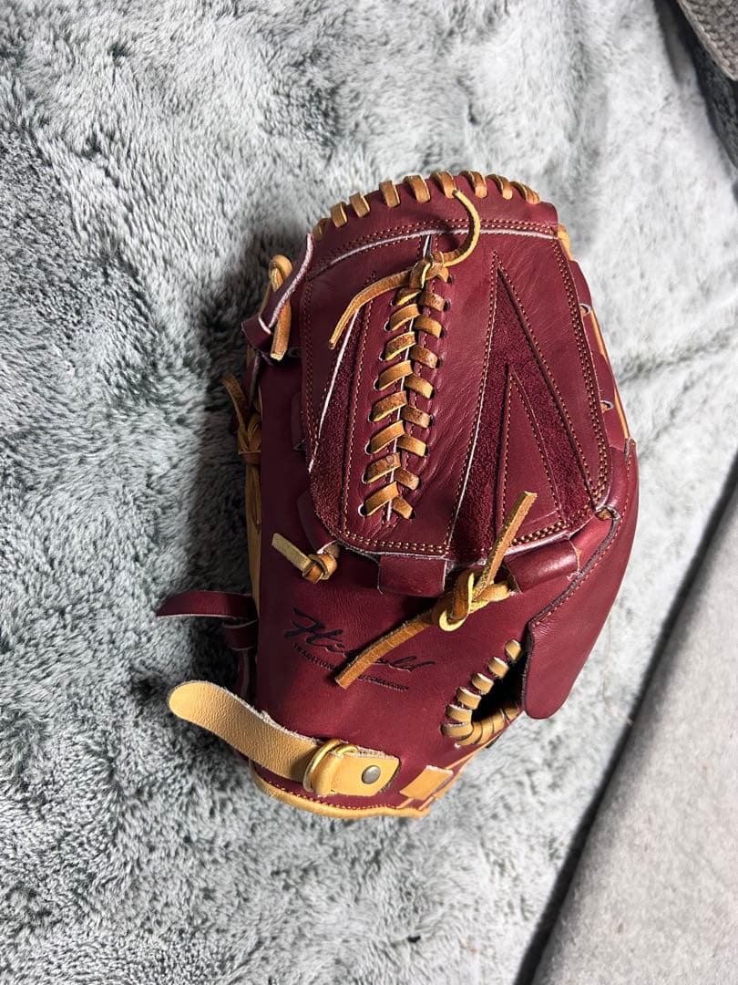 硬式軟式両用野球グローブ エンジと黄色 ハイゴールド