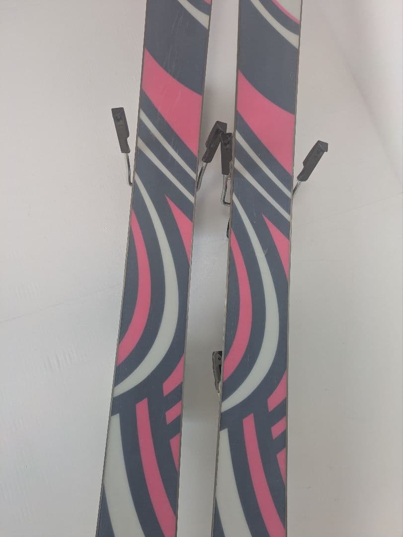 サロモン 141cm カービングスキー arc en ciel ビンディング付