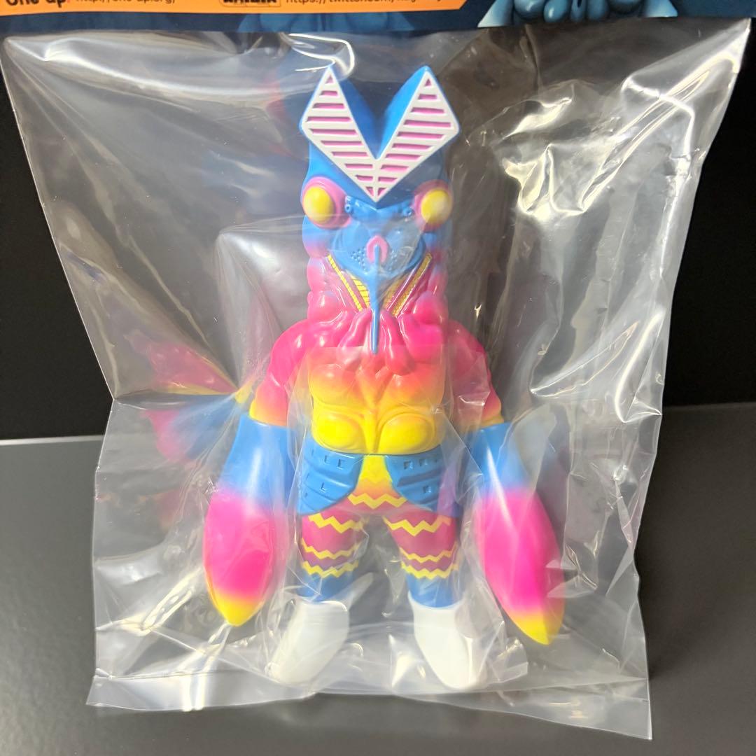 KAIJIN x One up. バルタン星人 ゲーミング ソフビ ワンフェス
