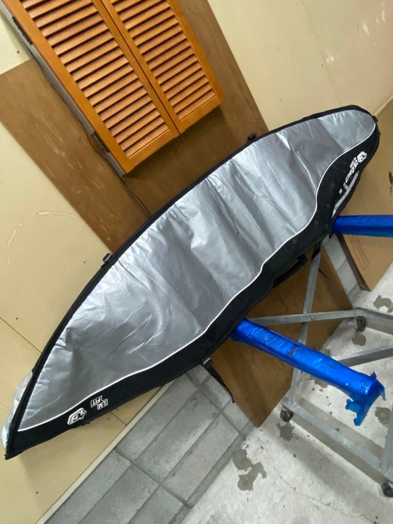 ハードケース　ショートボード3枚用　海外トリップ　トラベル