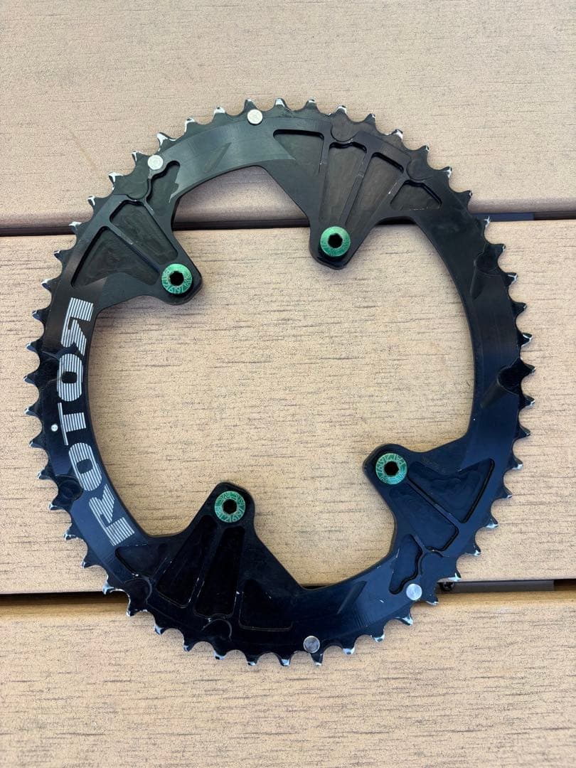 ROTOR Q-RINGS チェーンリング 52/36T 楕円