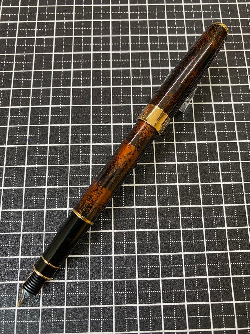 PARKER SONNET ビゾンフォンセ　純正漆　万年筆　字幅F
