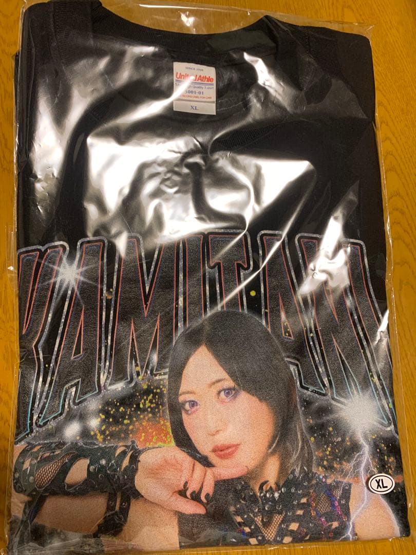 上谷沙弥　ラップTシャツ L スターダム　女子プロレスラー　公式