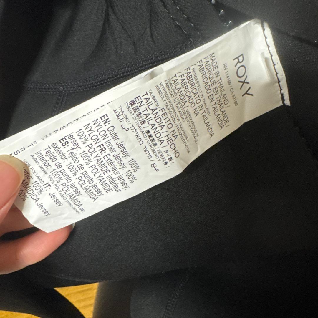 ROXY ウェットスーツ　新品　Ｍsize