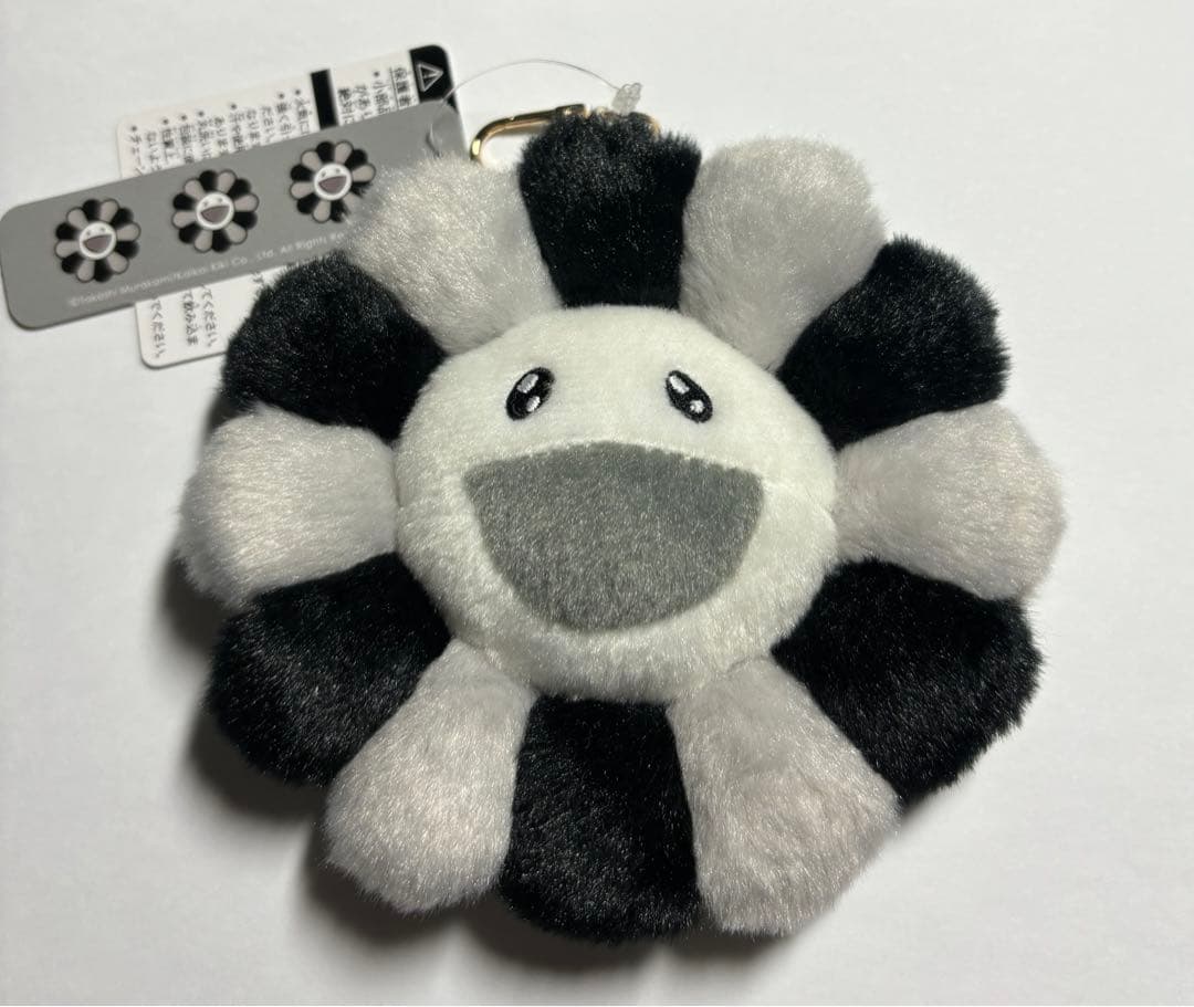 カイカイキキ　村上隆　お花 クッションキーホルダー 白黒グレー