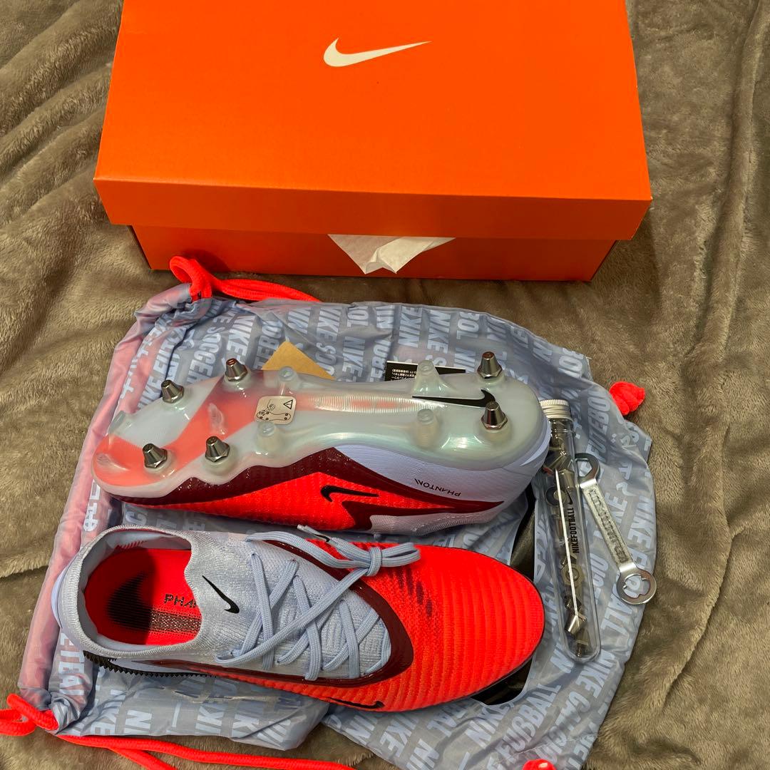 Nike Phantom GT サッカースパイク取り替え式　 28cm