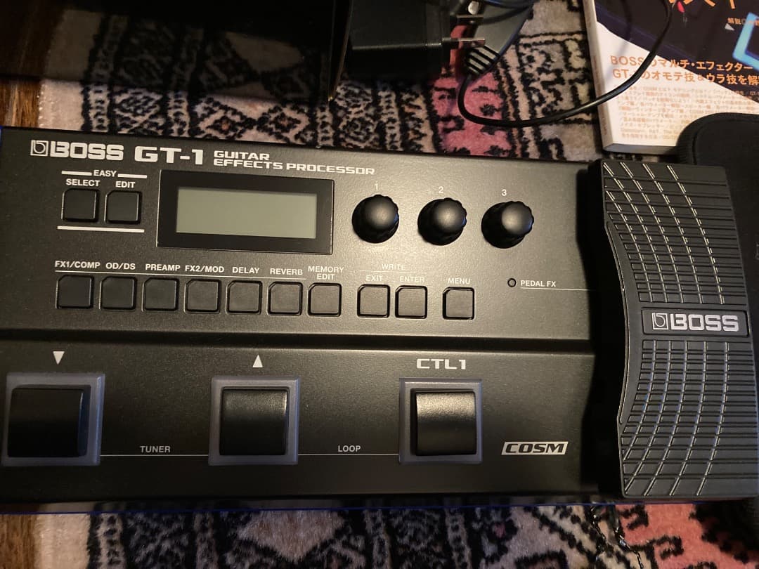 BOSS GT-1 純正アダプター、GT1の教科書付き　マルチエフェクター