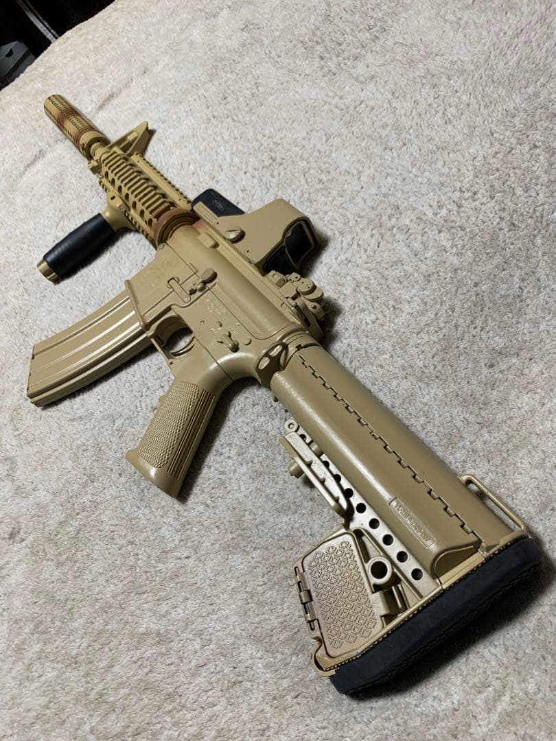 東京マルイ 次世代電動ガン M4A1 CQB-R カスタム付 属品多数