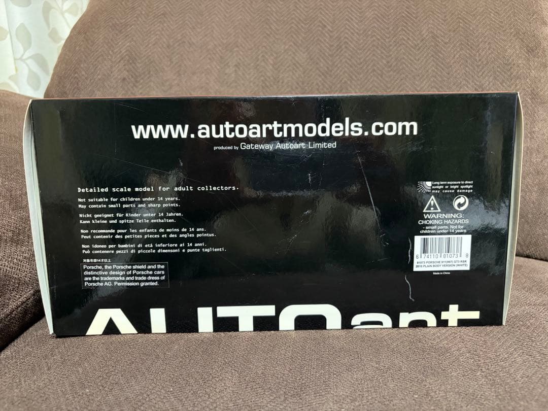AUTOart Porsche 911 GT3 RS ミニカー1/18