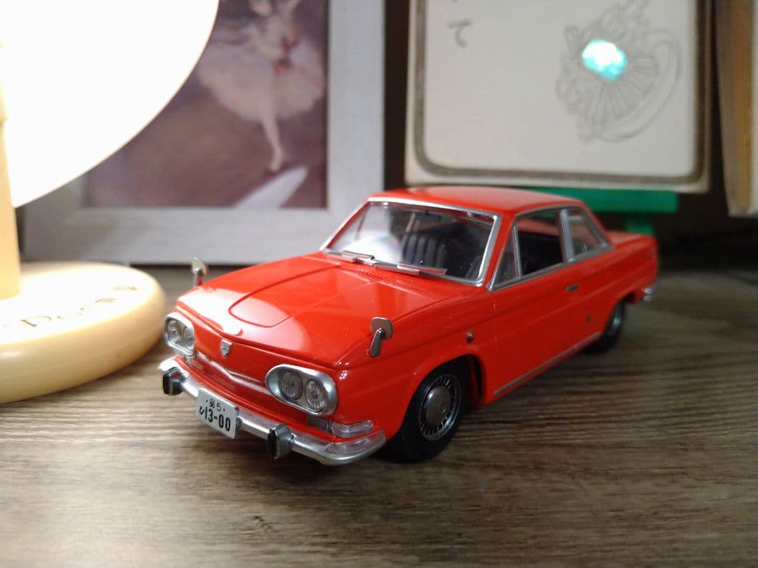 アリイ 日野コンテッサ プラモデル 完成品